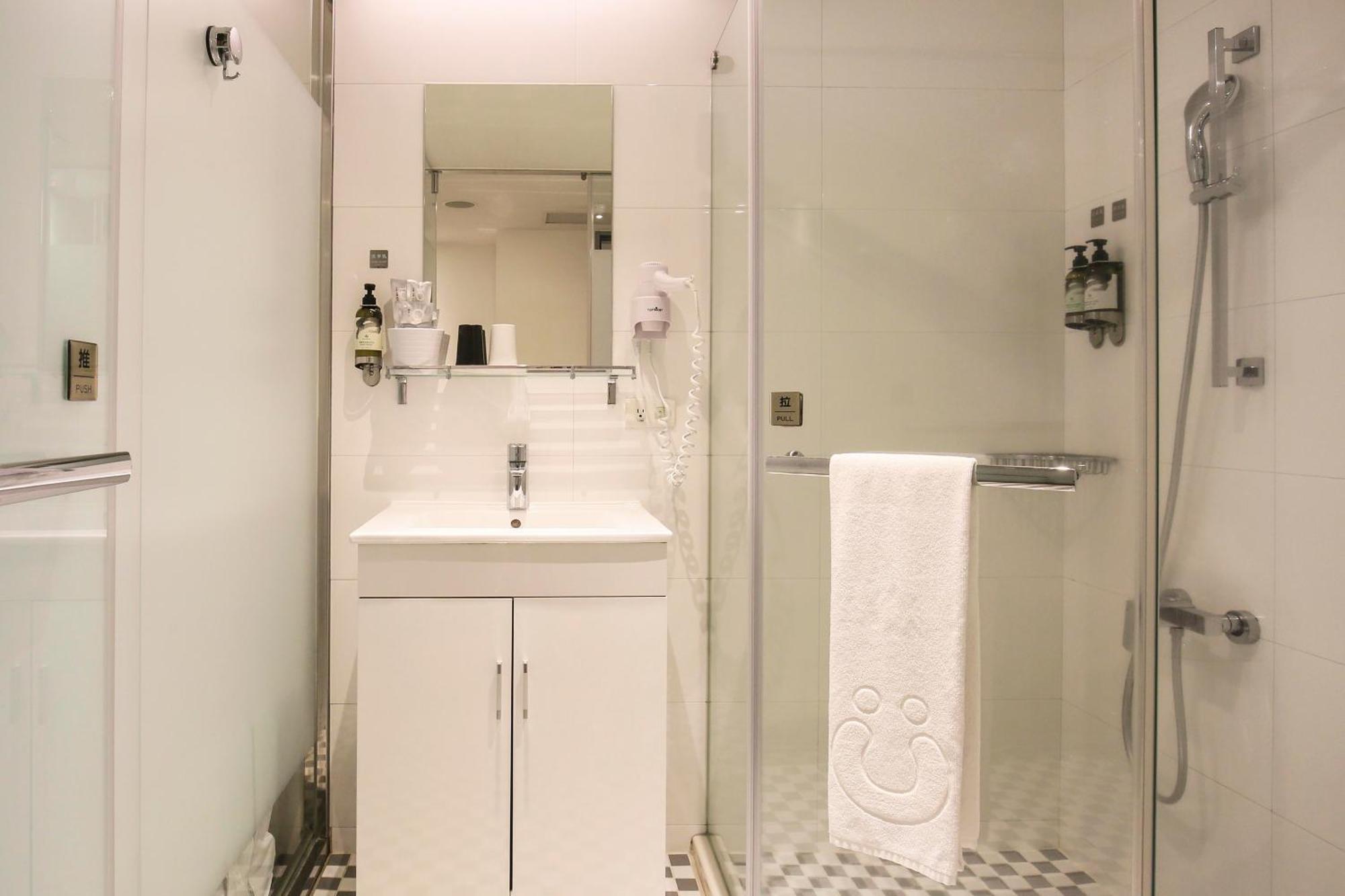 Cityinn Hotel Taipei Station Branch III Екстериор снимка